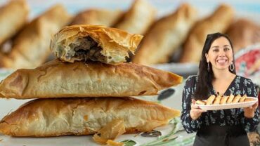 VIDEO: These little Greek Pies are so delicious! Kimadopitakia