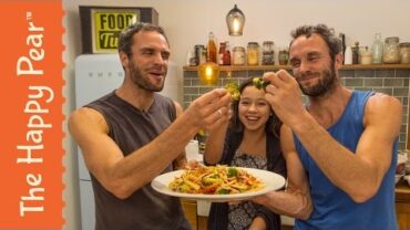 VIDEO: How to make Broccoli Salad w/ Amber Kelley