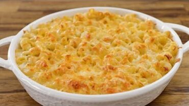 VIDEO: Macaroni and Cheese Recipe | How to Make Mac and Cheese