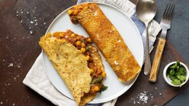 VIDEO: EASY VEGAN CHANA MASALA with DOSA CREPES