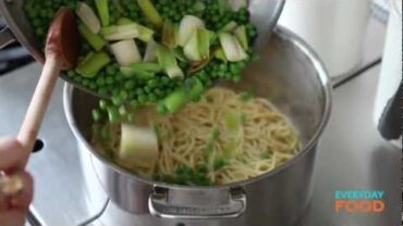 VIDEO: Pasta with Leeks, Peas, and Prosciutto | Everyday Food with Sarah Carey