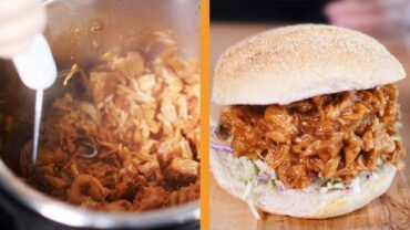 VIDEO: CAN I MAKE JACKFRUIT TASTE LIKE PULLED PORK? | Instant Pot Vegan Hacks | HACKED! | The Edgy Veg