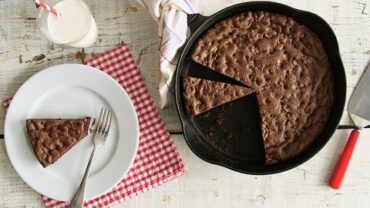 VIDEO: Double Chocolate Skillet Cookie  – Everyday Food with Sarah Carey