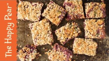 VIDEO: Raspberry Crumble Bars – The Happy Pear