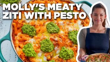 VIDEO: Molly Yeh’s Meaty Ziti with Pesto Dollop | Girl Meets Farm | Food Network