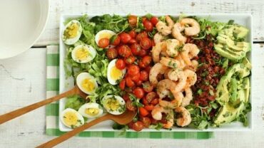 VIDEO: Shrimp Cobb Salad – Everyday Food with Sarah Carey