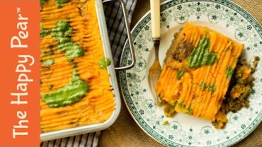 VIDEO: Epic Cottage Pie | Vegan | THE HAPPY PEAR