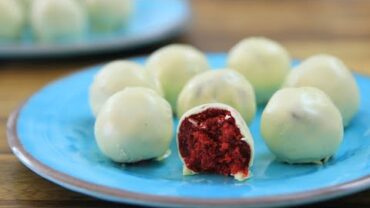 VIDEO: Red Velvet Truffles Recipe