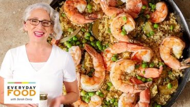 VIDEO: Shrimp with Zucchini and Spicy Couscous | Pantry Staples | Everyday Food with Sarah Carey