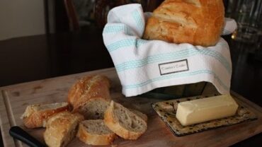 VIDEO: Homemade Hearty Bread: No KNEAD!