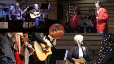 VIDEO: Tim Farmer’s Country Christmas Music Show at Green River Live (#738)