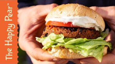 VIDEO: VEGAN QUARTER POUNDER | FEBURGERARY | THE HAPPY PEAR