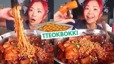 VIDEO: RICE PAPER TTEOKBOKKI + DUMPLINGS MUKBANG! (VEGAN) / Munching Mondays Ep.97