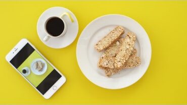 VIDEO: Crisp & Crunchy Biscotti – Everyday Food with Sarah Carey