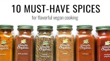 VIDEO: MUST-HAVE SPICES FOR VEGAN COOKING | an inside look at my spice cabinet