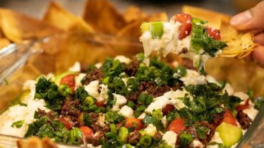 VIDEO: Greek 7 Layer Dip: Easy Party Dip