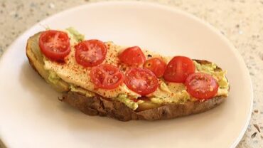 VIDEO: Avocado Potato Toast Vegan