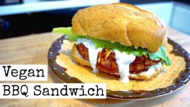 VIDEO: Vegan BBQ Sandwich || Ranch Sauce || Cauliflower