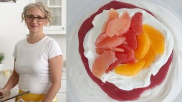 VIDEO: Cranberry-Curd-and-Citrus Pavlova- Everyday Food with Sarah Carey