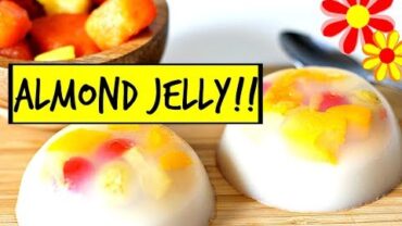 VIDEO: ALMOND JELLY WITH COCKTAIL FRUIT!! (VEGAN) 杏仁豆腐