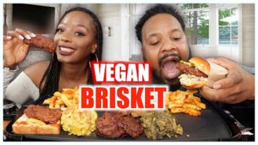 VIDEO: FIRST TIME TRYING VEGAN BRISKET | SOUL FOOD EATING SHOW