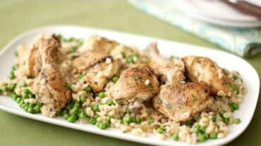 VIDEO: Garlic Chicken with Barley in the Slow Cooker