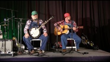 VIDEO: The Moron Brothers – Christmas in the Barn