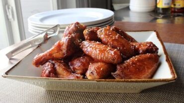 VIDEO: Honey Sriracha Chicken Wings and the Secret to Crispy Baked Wings!