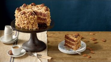 VIDEO: Mama’s German Chocolate Cake | Southern Living