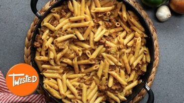 VIDEO: How To Make Sloppy Joe Cheesesteak Pasta |  Twisted