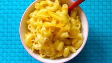 VIDEO: Easy Recipes for Children: Rice Cooker Mac and Cheese – Weelicious