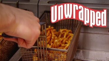 VIDEO: How Arby’s Curly Fries Are Made (from Unwrapped) | Unwrapped | Food Network