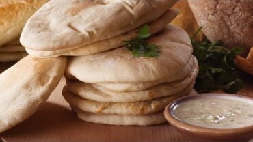 VIDEO: The Softest Pocket Pita: Oven Method