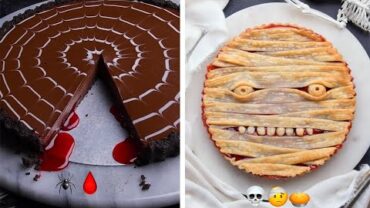 VIDEO: Slice, slice, baby! 5 spooky pies for Halloween!