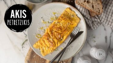 VIDEO: How to make an Omelette | Akis Petretzikis