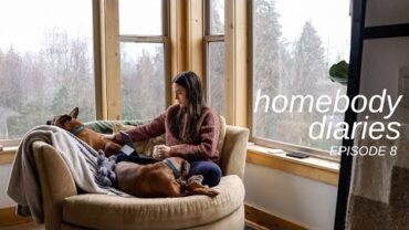 VIDEO: the perfect weekend alone | homebody diaries ep 8 (reading, resting, and tidying up)