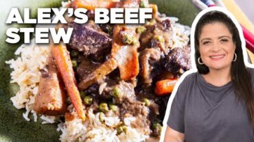 VIDEO: Alex Guarnaschelli’s Beef Stew with Rice Pilaf | Guy’s Ranch Kitchen | Food Network