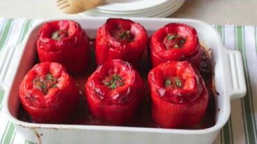 VIDEO: Food Wishes Recipes – How to Make Stuffed Peppers – Beef and Rice Stuffed Peppers Recipe