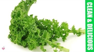 VIDEO: The Easiest Way To Stem Your Kale | Clean & Delicious