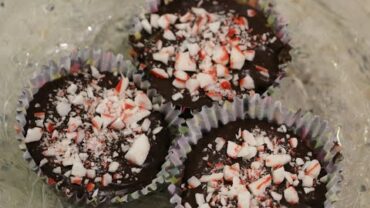 VIDEO: Dark Chocolate Peppermint Almond Butter Cups