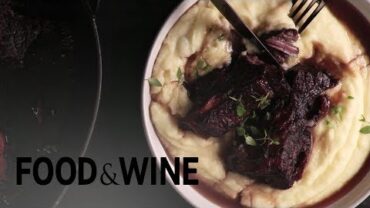 VIDEO: How to Make Braised Short Ribs | Recipe | Food & Wine