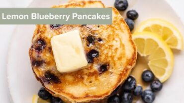 VIDEO: Lemon Blueberry Pancakes #shorts