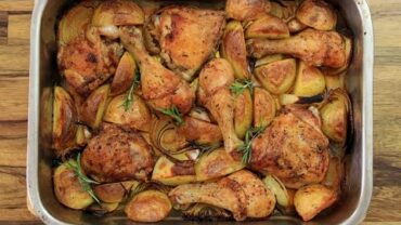 VIDEO: One Pan Roasted Chicken and Potatoes Recipe