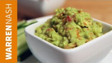 VIDEO: Guacamole Recipe – Made in minutes – Recipes by Warren Nash