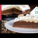 VIDEO: Chocolate banoffee pie in Sign Language | Akis Petretzikis