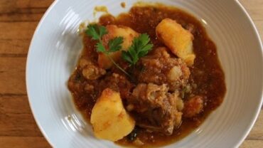 VIDEO: Greek Style Braised Lamb with potatoes in a Tomato Sauce (All in one pot!)