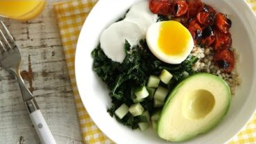 VIDEO: Must-Make Savory Breakfast Bowl – Everyday Food with Sarah Carey