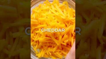 VIDEO: Skinny Chili Cheese Dip #shorts