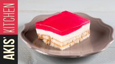 VIDEO: Mom’s strawberry jello dessert | Akis Petretzikis