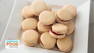 VIDEO: Cookie Recipe – Easy French Macarons – Reader Request Week – Everyday Food with Sarah Carey